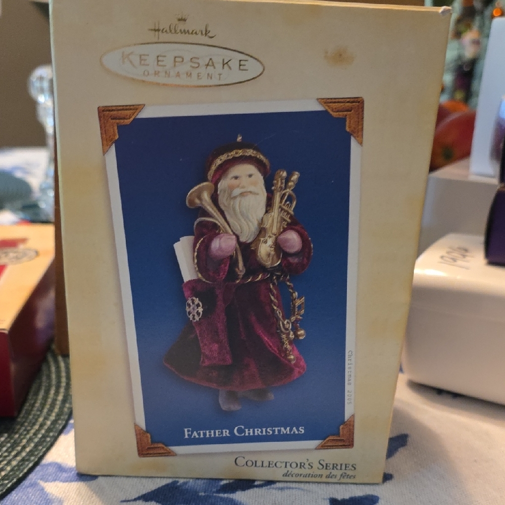 Hallmark Father Christmas 2005